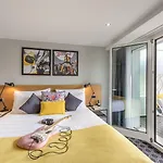 Hard Rock Hotel 4*