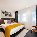Hard Rock 4*