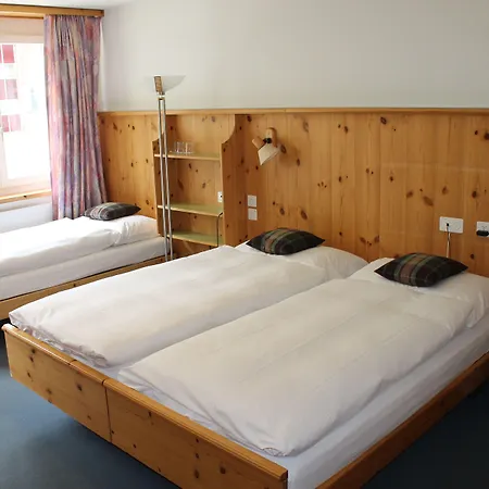 达沃斯硬石酒店 酒店 4*